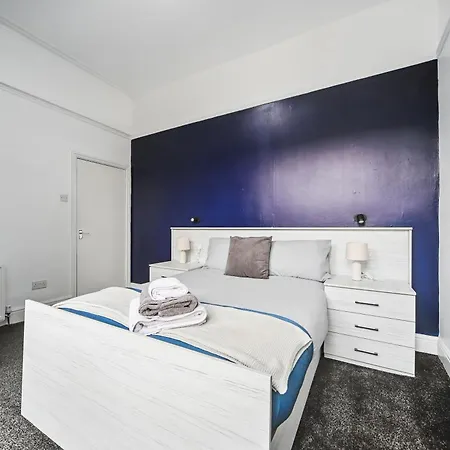 One Bedroom House By Brookland Serviced Short Lets Leedswith Free Wifi