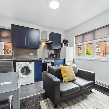 One Bedroom House By Brookland Serviced Short Lets Leedswith Free Wifi * Leeds (West Yorkshire)